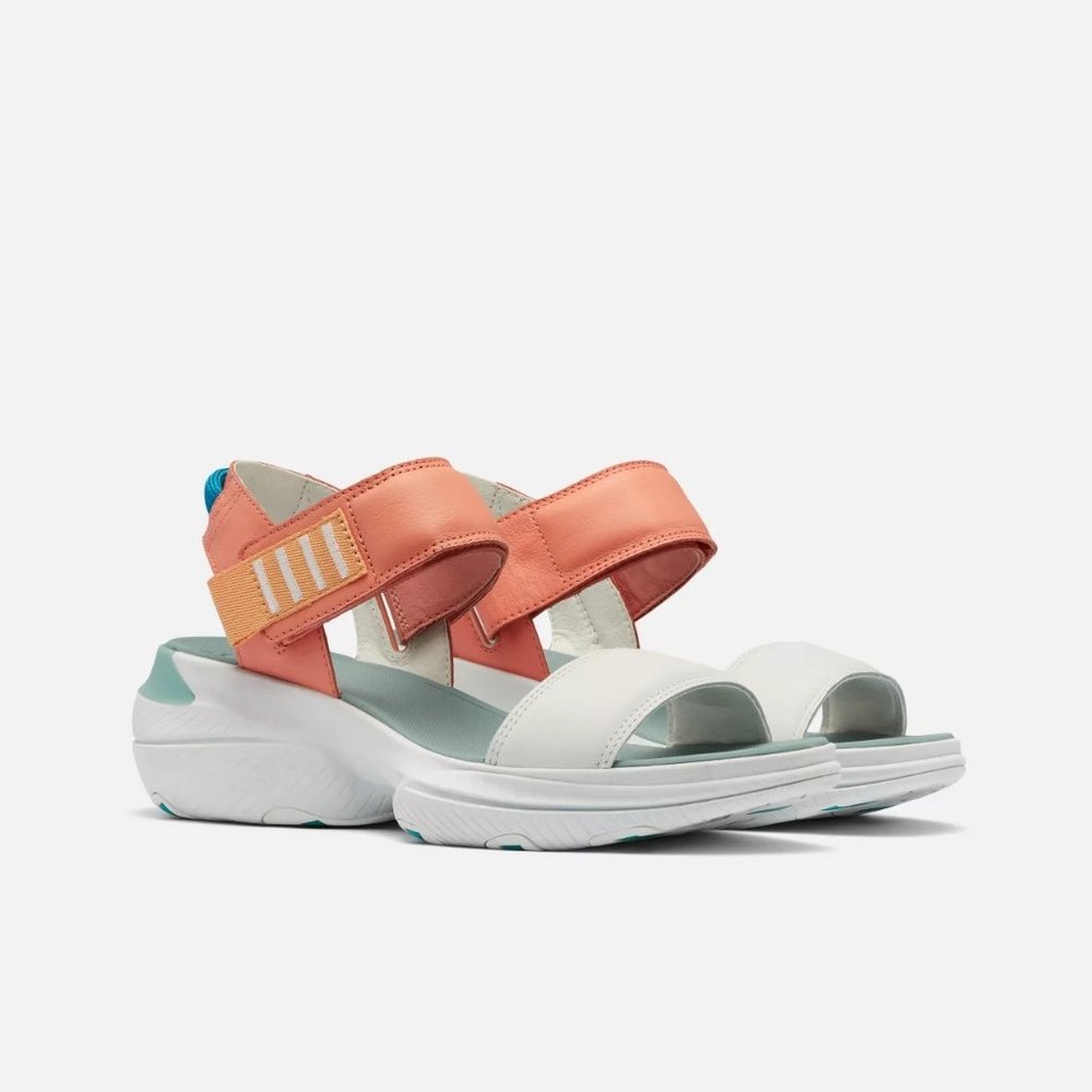 Sorel Explorer Blitz Stride Sandal NEW Size 8